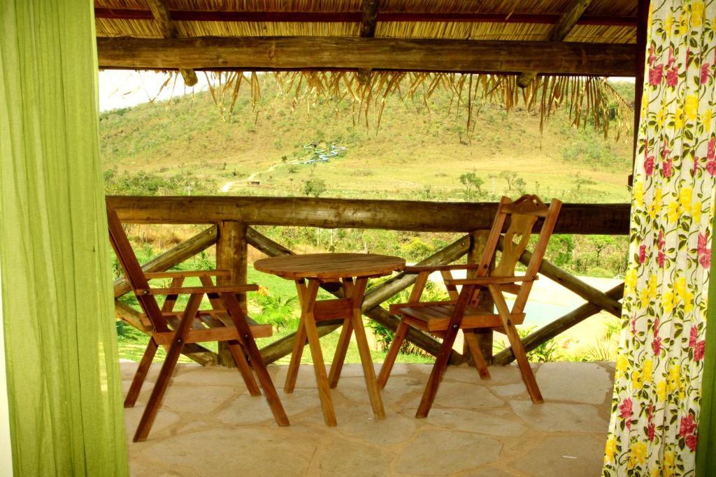 Salto Corumbá Hotel Camping Clube Corumba de Goias Exterior foto